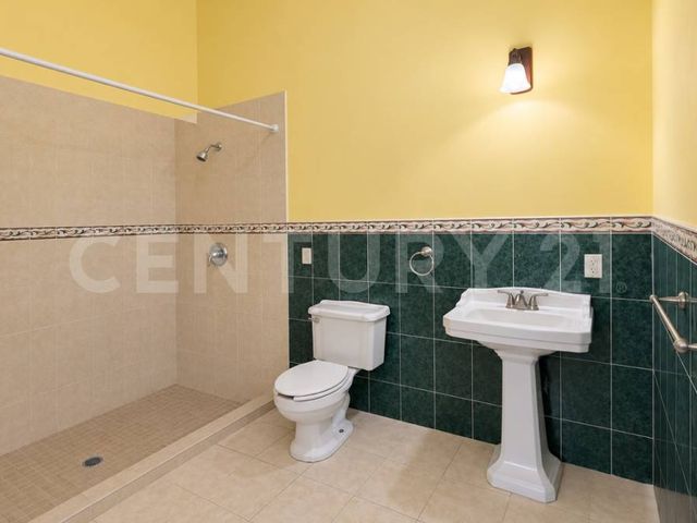 place photo 39