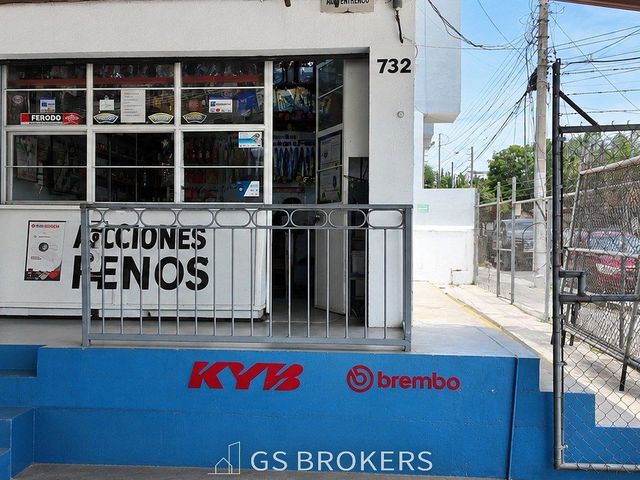 place photo 18