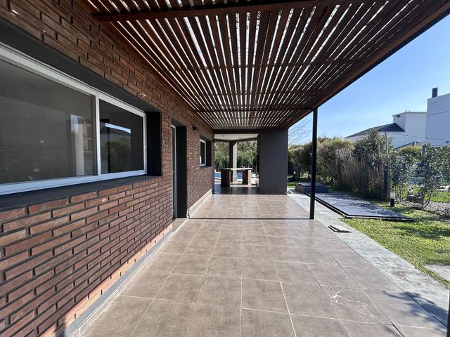 place photo 39