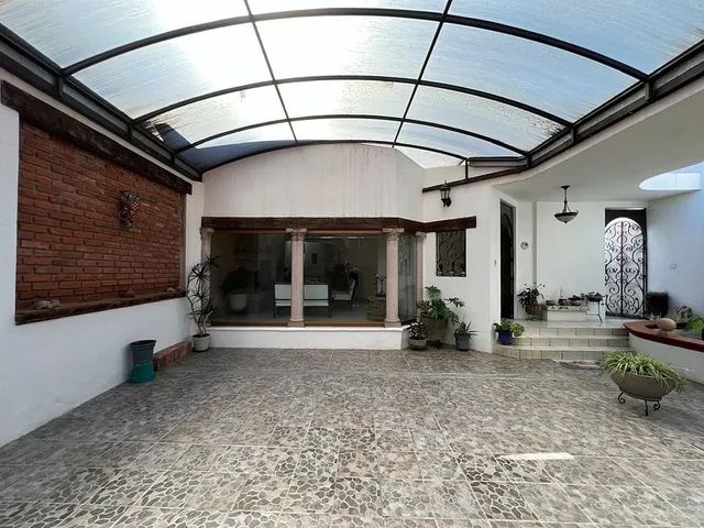 place photo 32