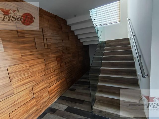 place photo 60