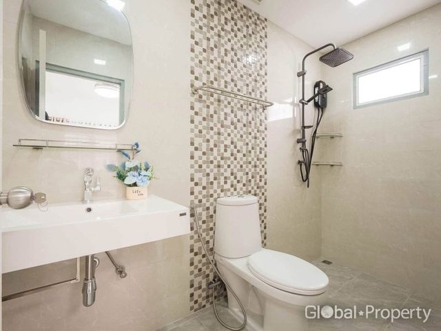 place photo 43