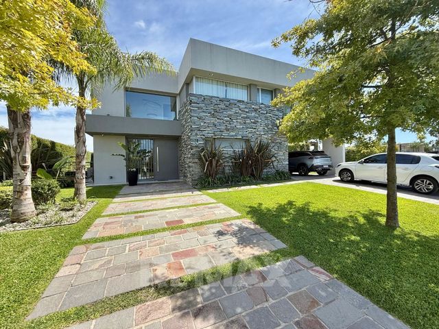 place photo 77