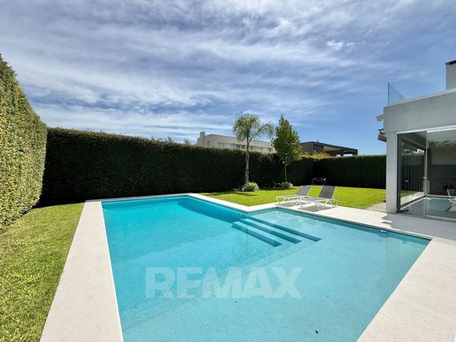 place photo 73