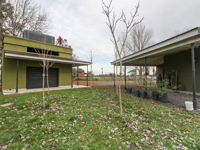 place photo 48