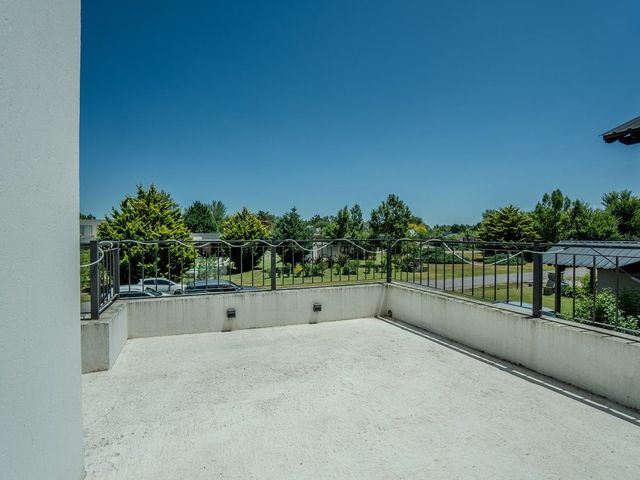 place photo 37