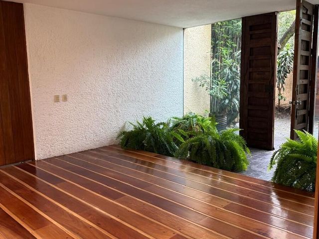 place photo 39