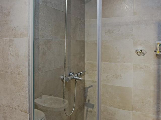 place photo 75
