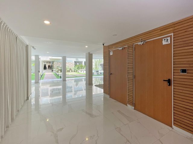 place photo 49