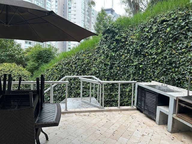 place photo 50