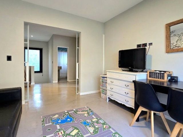 place photo 48