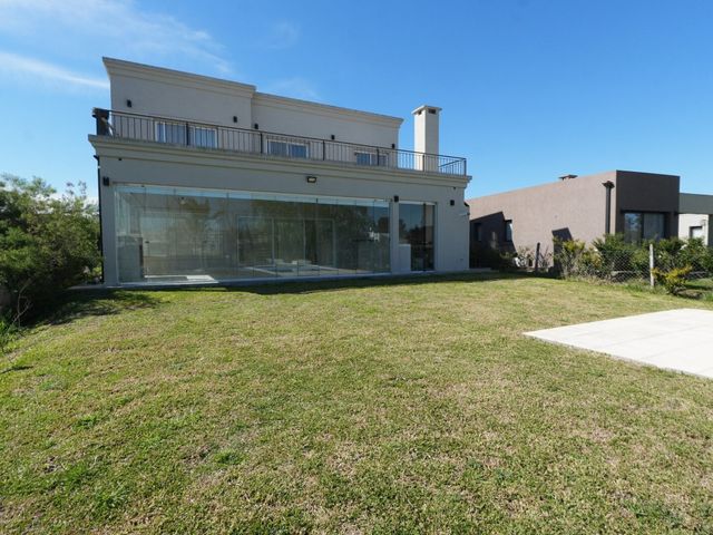 place photo 37