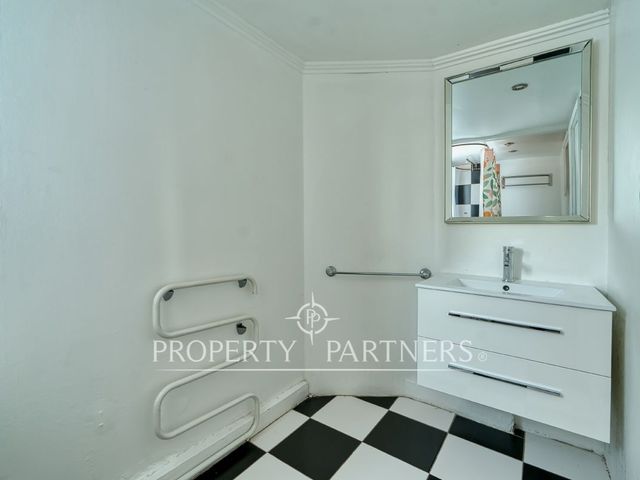 place photo 17