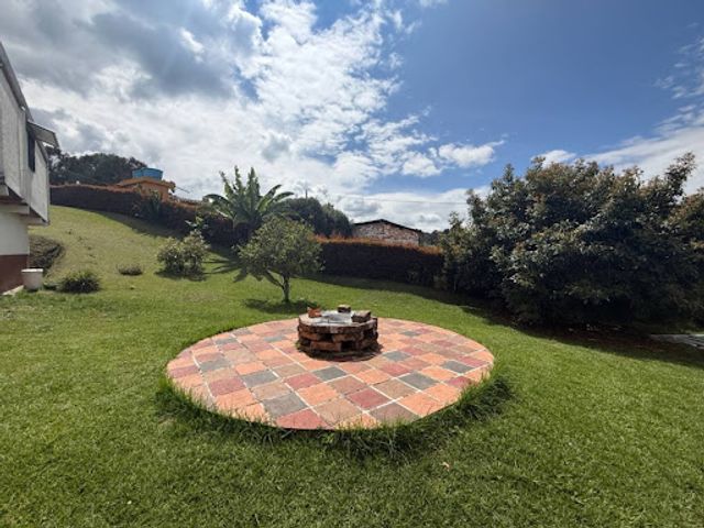 place photo 25