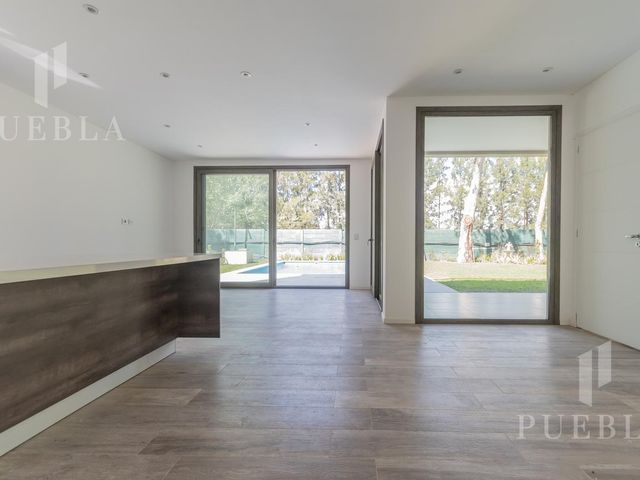 place photo 43