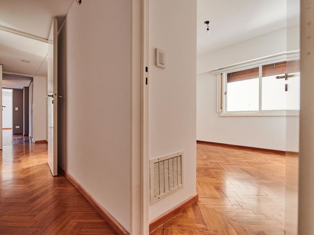 place photo 55