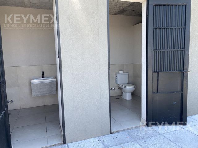 place photo 49