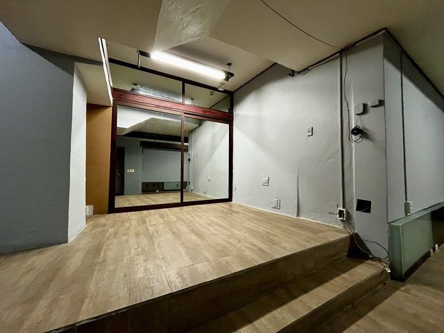 place photo 34