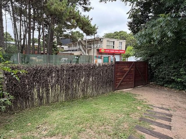 place photo 16
