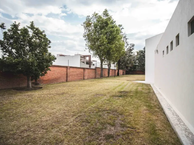 place photo 64