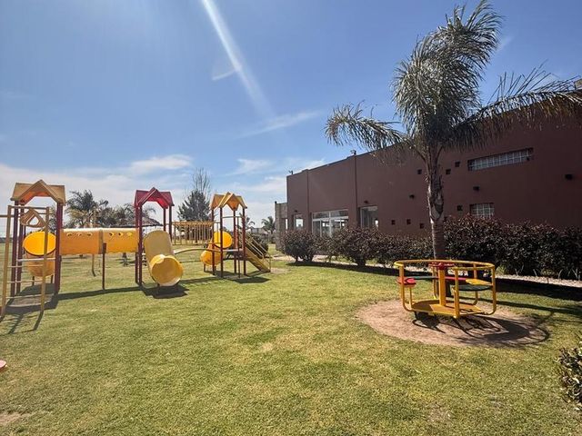 place photo 51