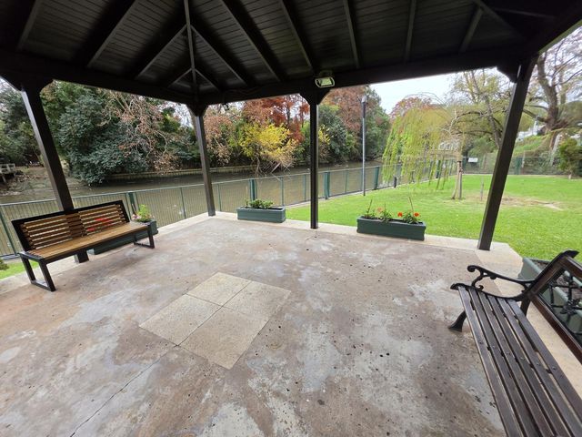 place photo 36