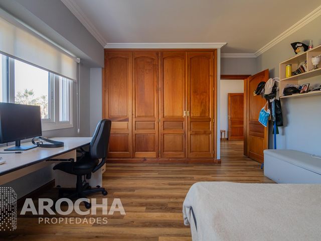 place photo 49