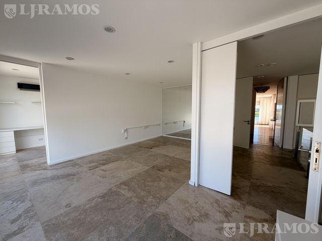place photo 51