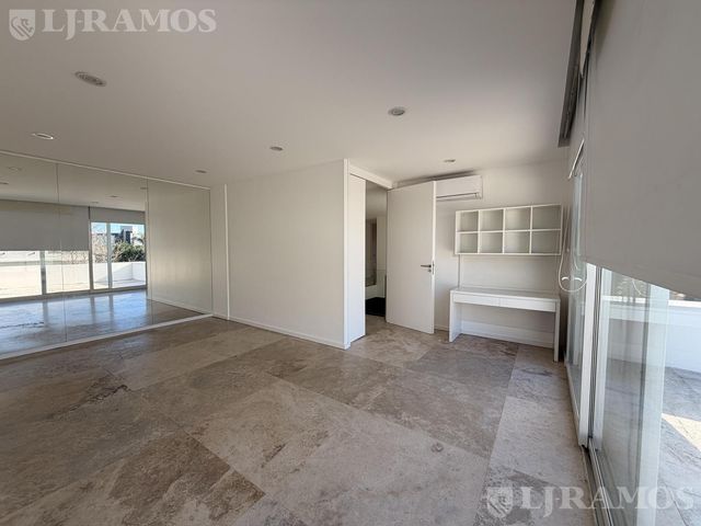 place photo 54