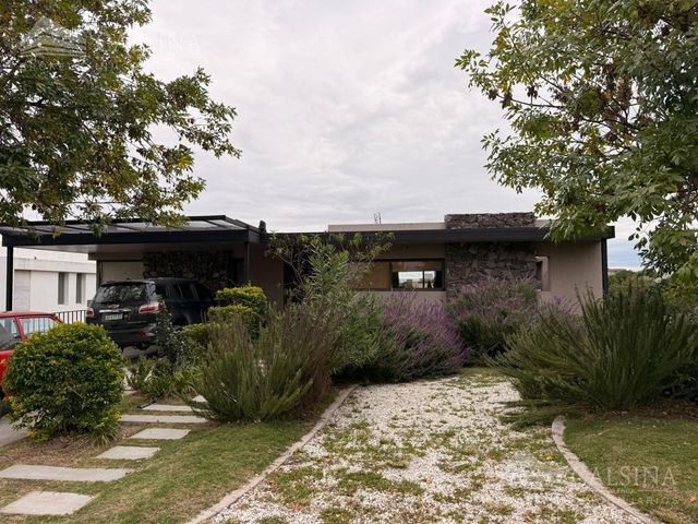 place photo 65