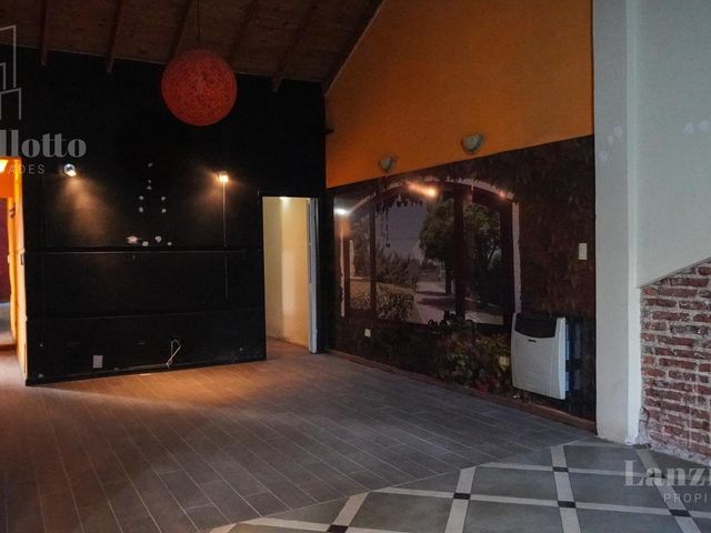 place photo 41