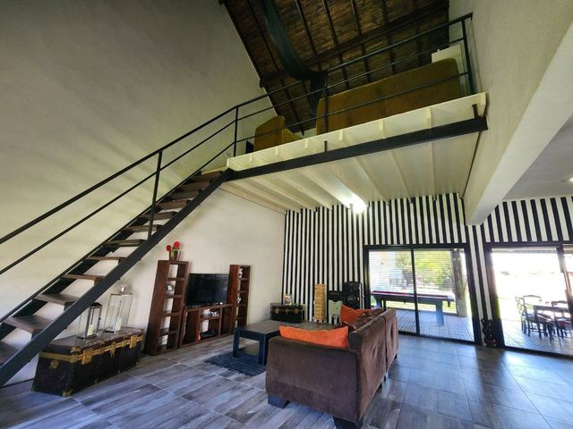 place photo 36