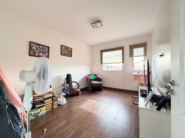 place photo 70