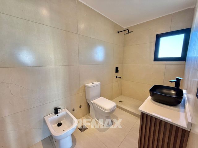 place photo 48