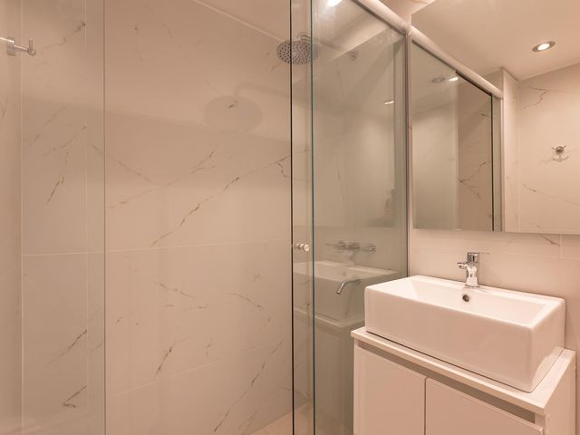 place photo 46