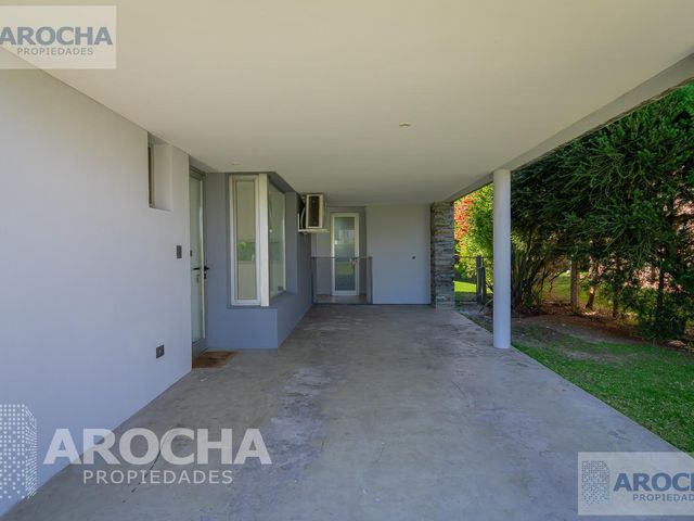 place photo 54