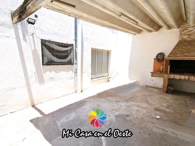 place photo 18