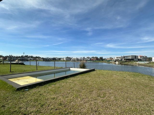 place photo 40