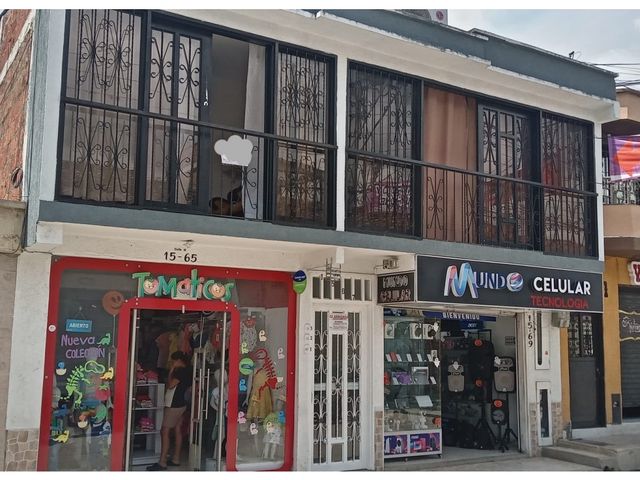 Se vende hermosa casa de 2 plantas en la Union valle