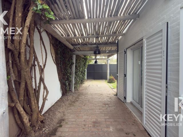 place photo 49