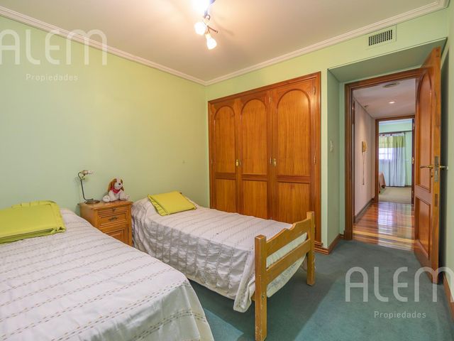 place photo 40