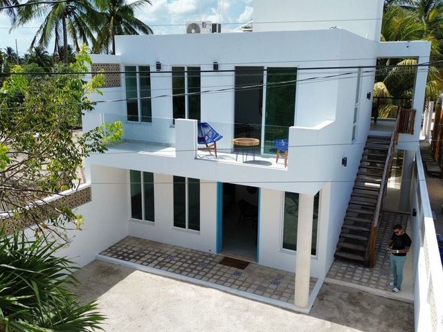 place photo 18
