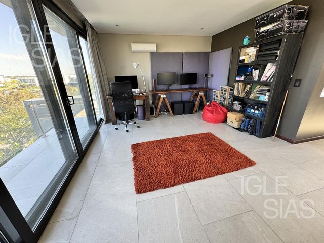 place photo 61