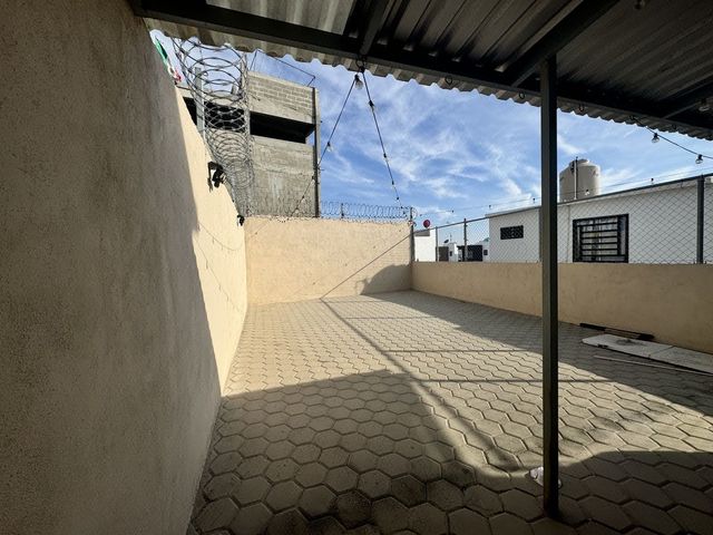 place photo 43