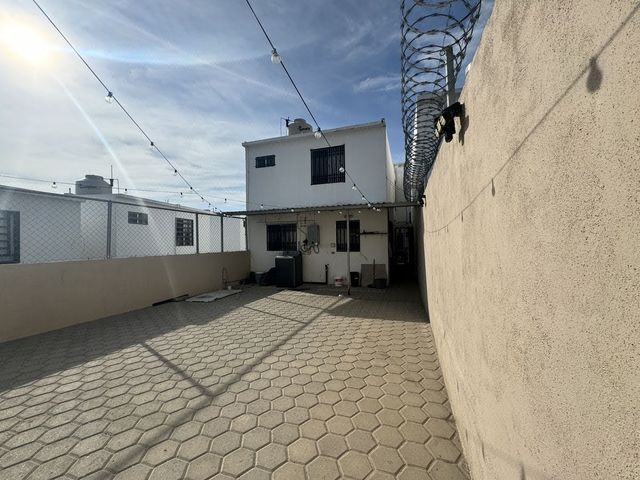 place photo 44