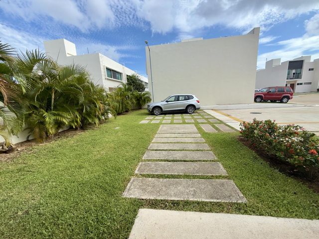 place photo 30
