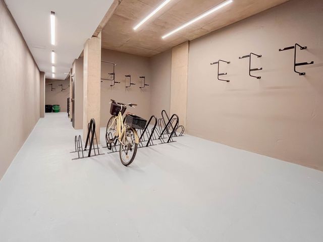 place photo 43