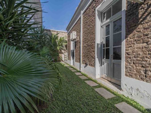 place photo 35