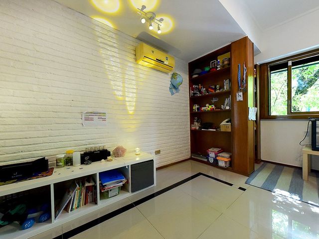 place photo 68