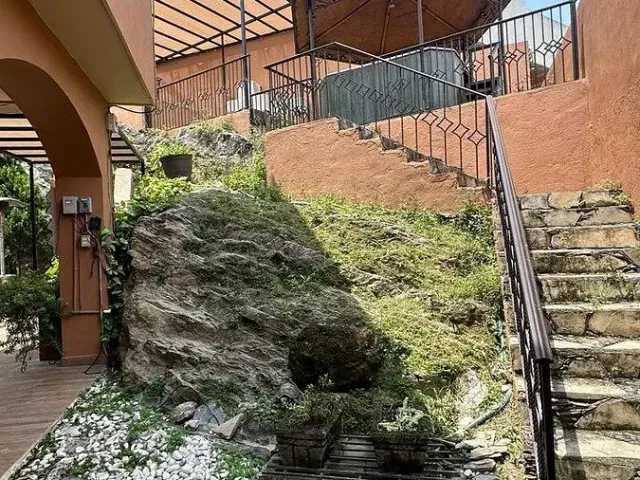 place photo 19